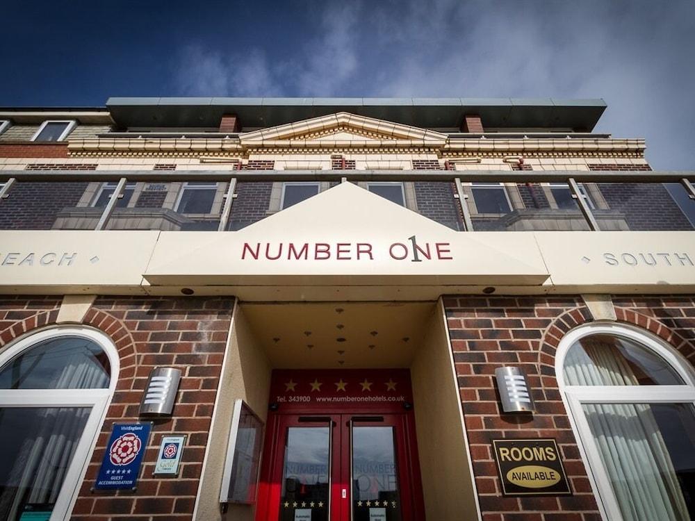 Number One South Pensión Blackpool
